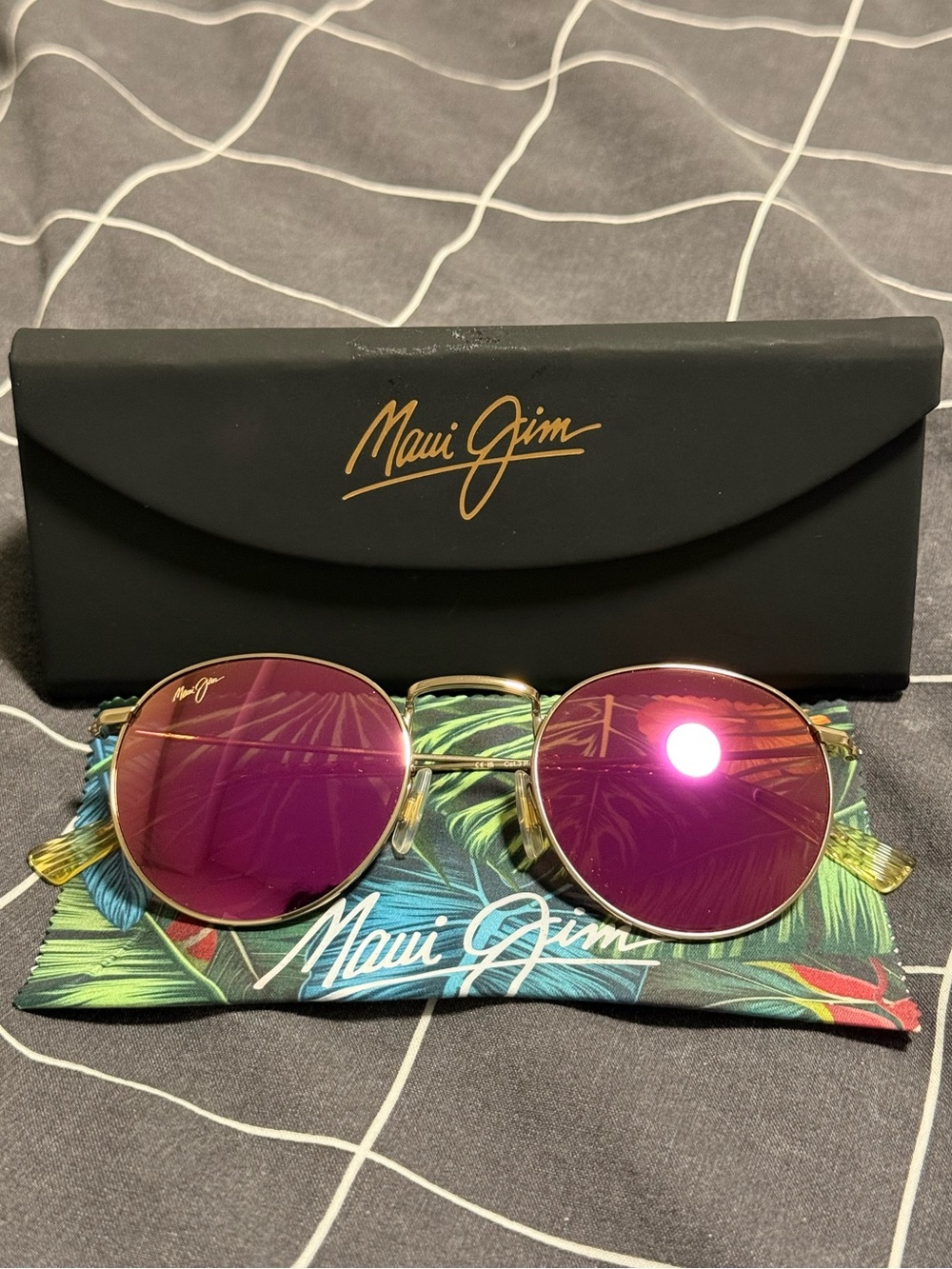 Maui Jim Pukaua MJ0667S Polarized Sunglasses Gold Maui Sunrise Pink Mirror Japan